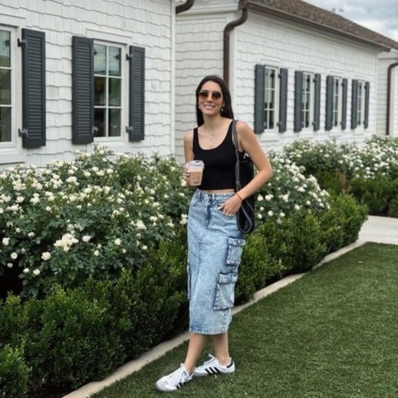 Meet your Posher, Val - Picture 1 of 1